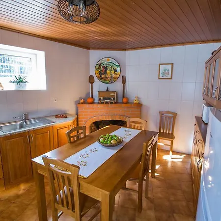 Cabanelas - Casa Do Afonso Feriehus *